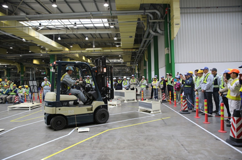 一汽天津事业部第四届员工技能大赛(叉车工)暨