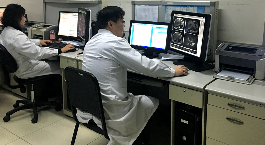 放射科医生为你解答——为什么片子那么快照完,报告要