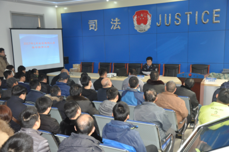 人口集中_一线城市如果放松落户政策,值得重新回去吗(2)