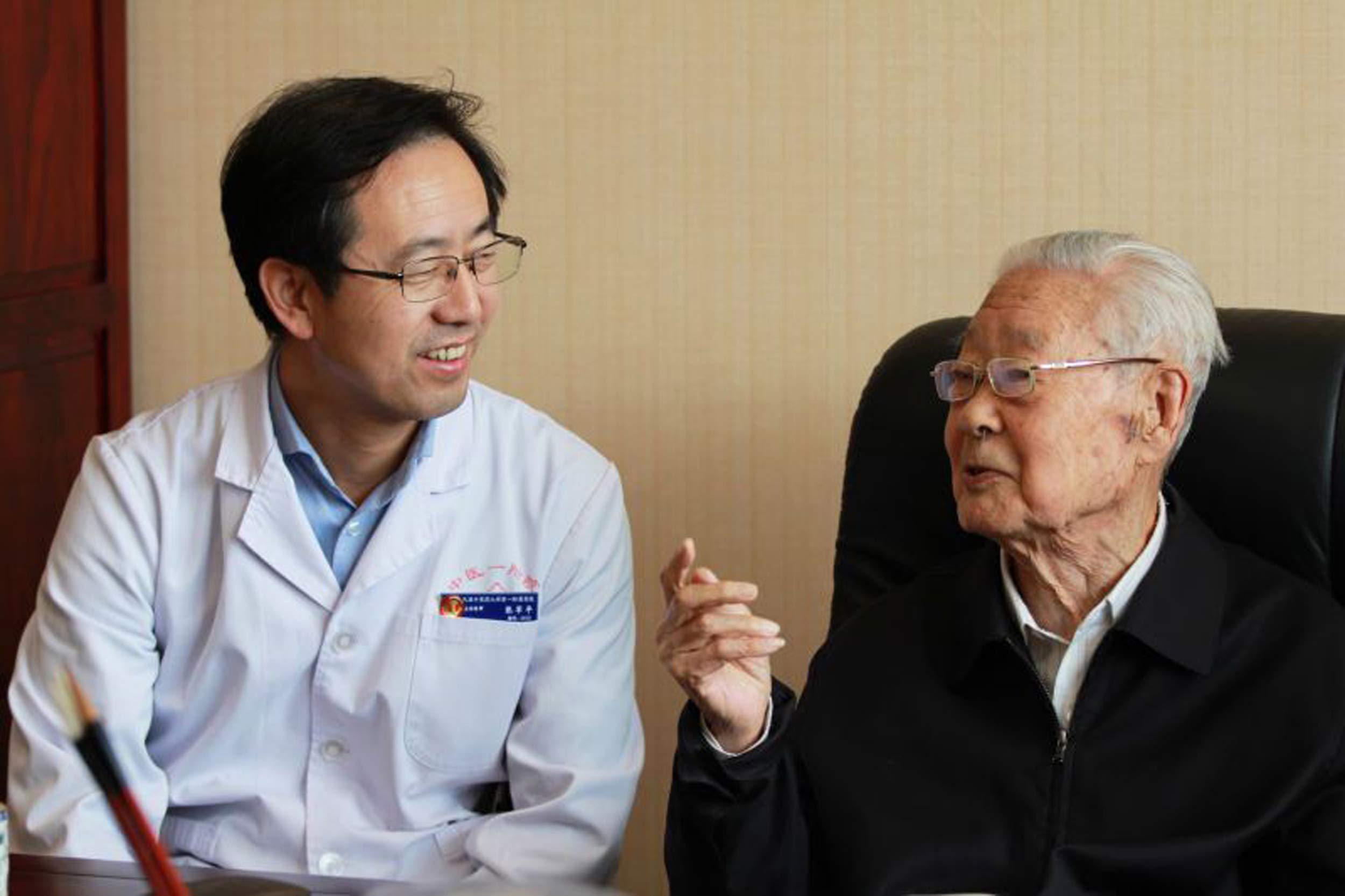 天津中医一附属医院 名中医传承工作室 张军平 生活剪影